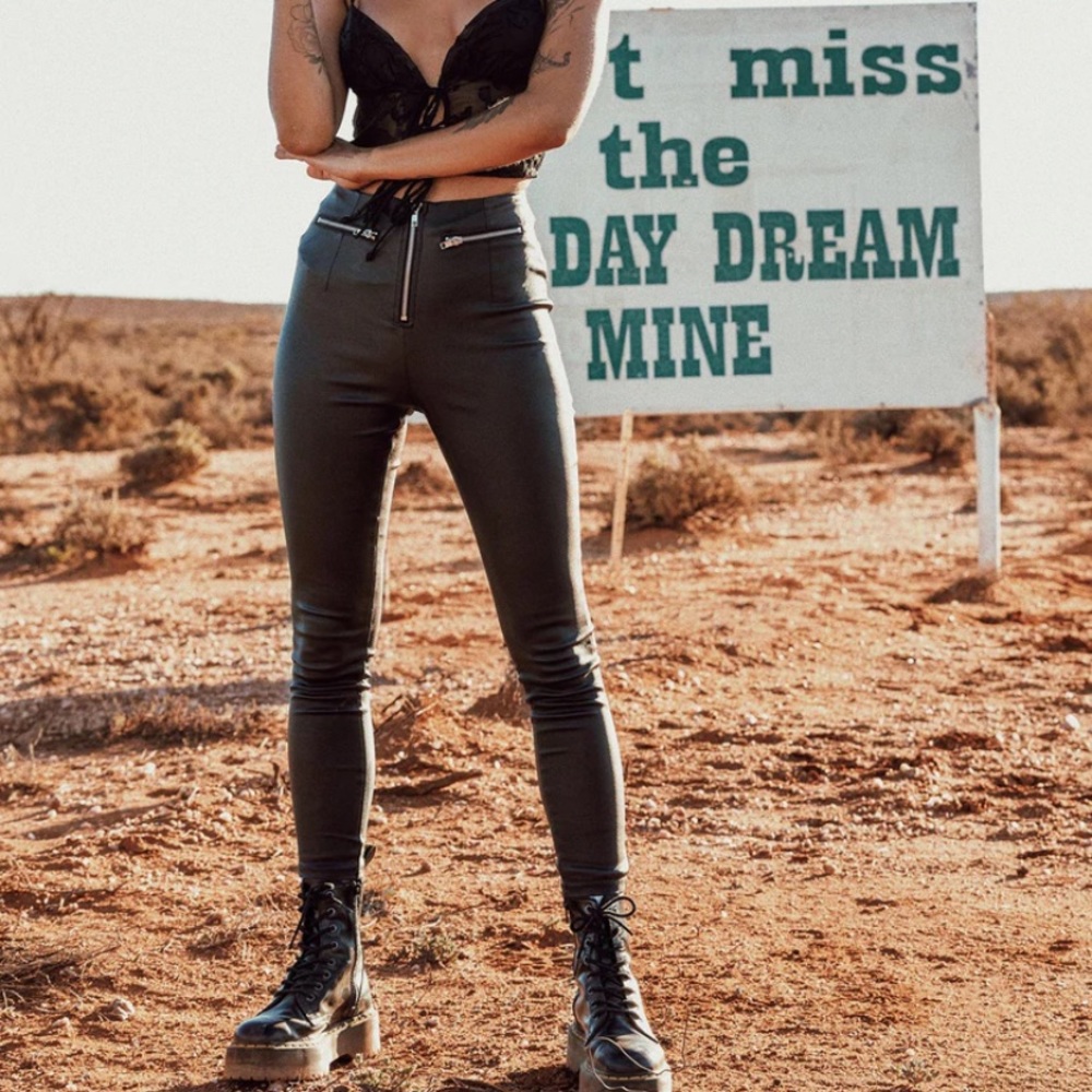 Leather leggings